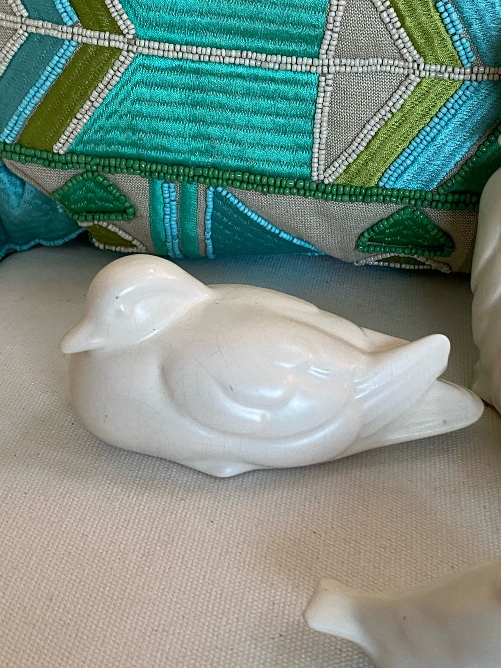 Vtg White Glazed Ceramic Birds Ducks Water Fowl Figurines Family Set of 4 Japan - Picture 10 of 14